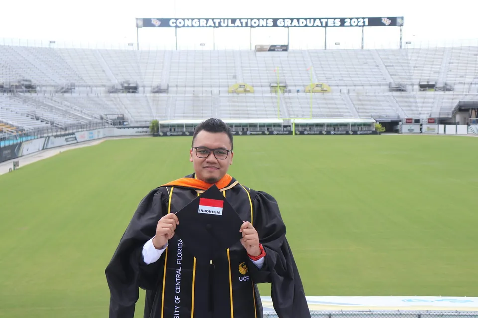 Wisuda UCF 2021